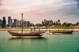 卡塔尔人口激增引发社会问题